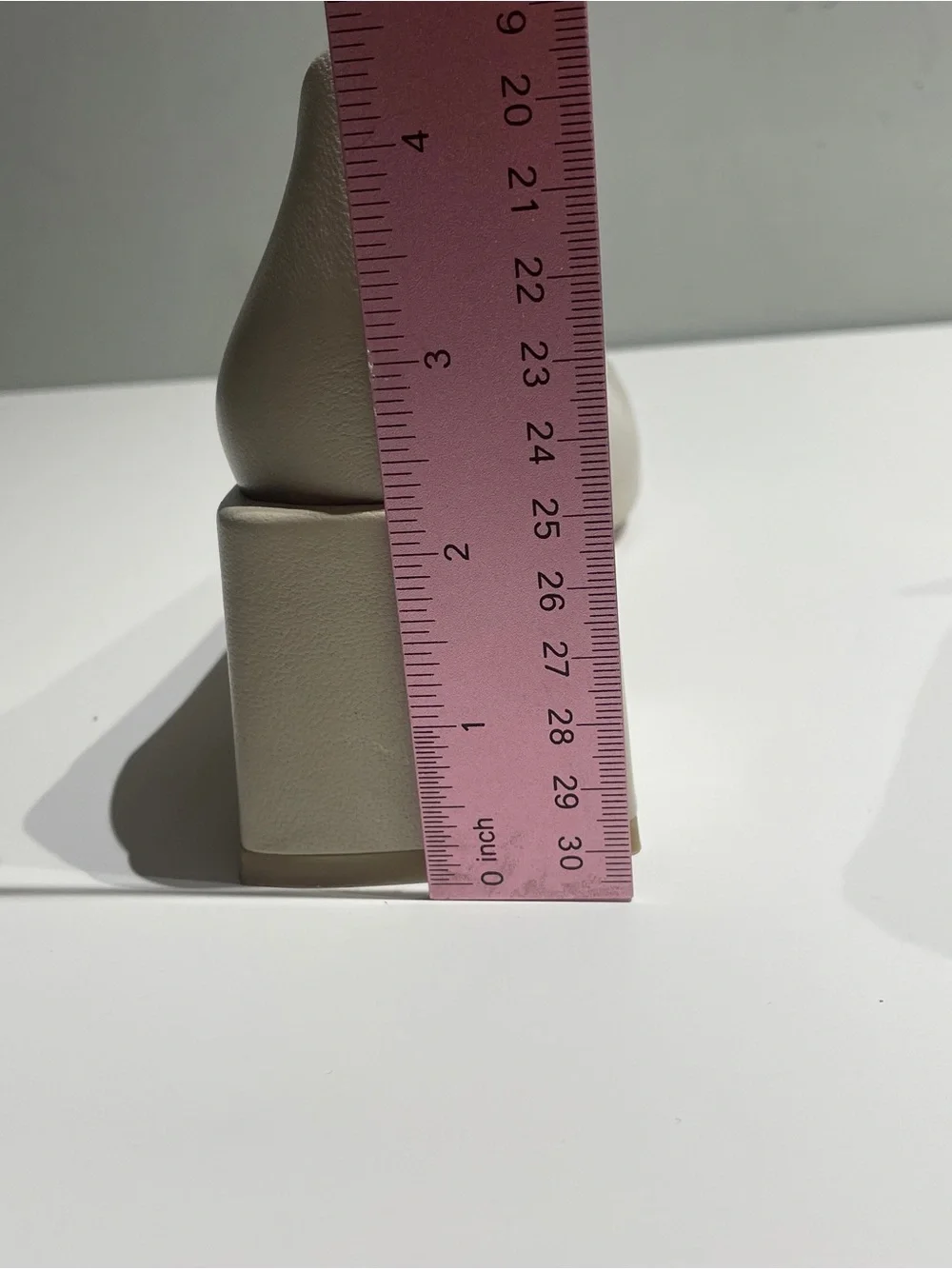 LoQ Classic Square-Toe Block Heel Pumps in Cream 5.5 - Picture 12 of 12